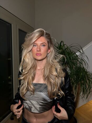 Full leaked Alica schmidt page private onlyfans photo