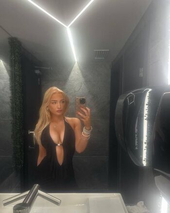 Full leaked Alice amber huntley private onlyfans photo