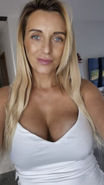 Full leaked Alice mamina private onlyfans photo