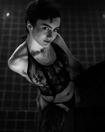 Full leaked Alice pink page private onlyfans photo