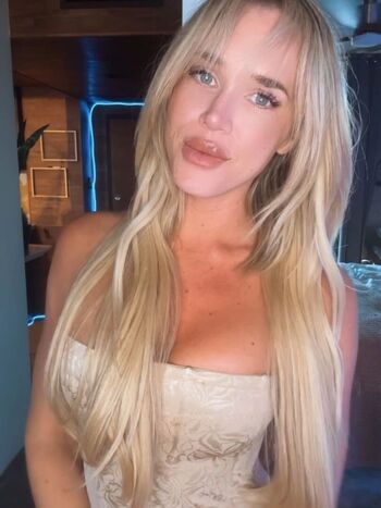 Full leaked Alice rose private onlyfans photo