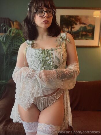 Full leaked Alicecottonsox private onlyfans photo