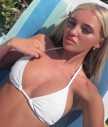 Alicia Johnston