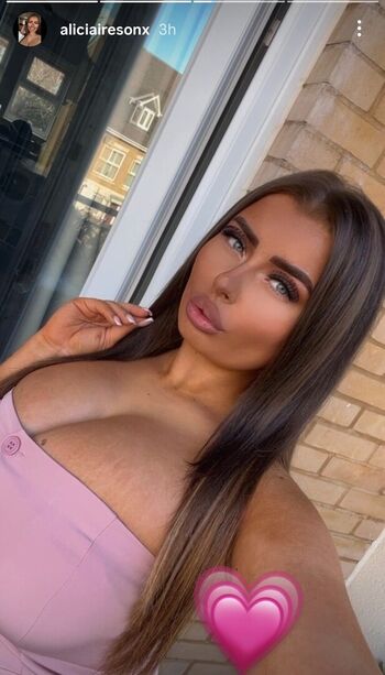 Full leaked Aliciairesonx private onlyfans photo