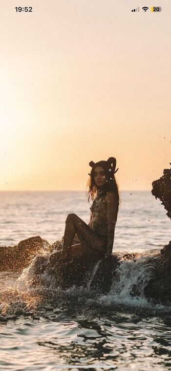 Full leaked Alieencat private onlyfans photo