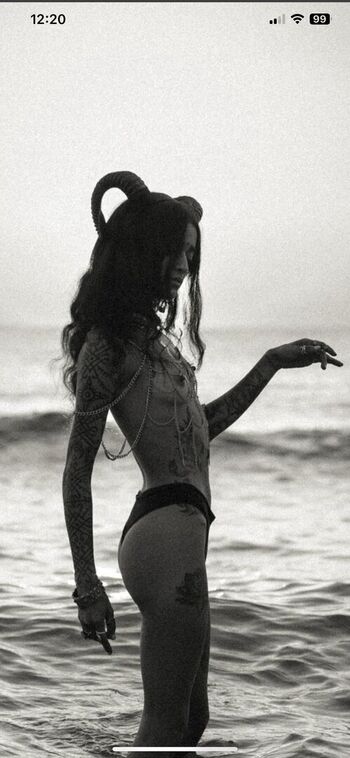 Full leaked Alieencat private onlyfans photo