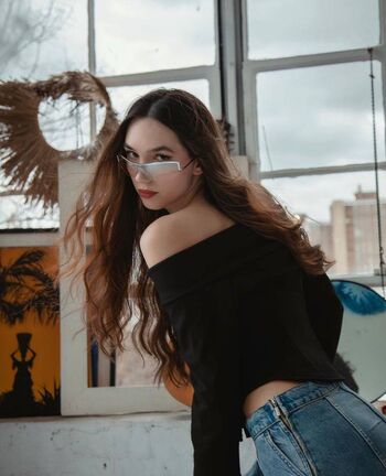 Full leaked Alinaavii private onlyfans photo