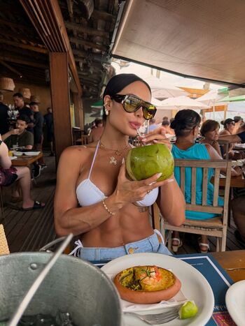 Full leaked Aline mineiro page private onlyfans photo