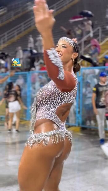 Full leaked Aline patriarca private onlyfans photo