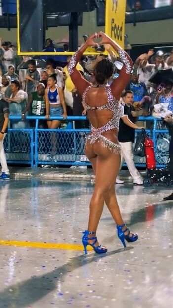 Full leaked Aline patriarca private onlyfans photo