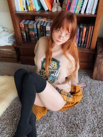 Full leaked Alisapikapika private onlyfans photo