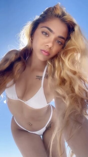 Full leaked Alisha private onlyfans photo