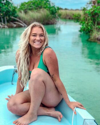 Full leaked Alix traeger private onlyfans photo