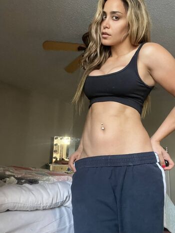 Full leaked Aliyah private onlyfans photo