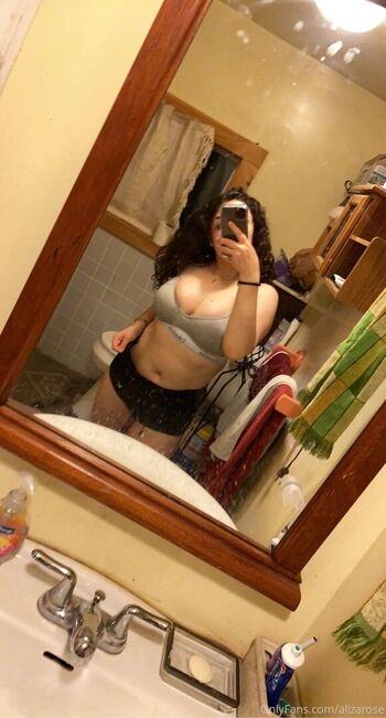 Full leaked Aliza rose page private onlyfans photo