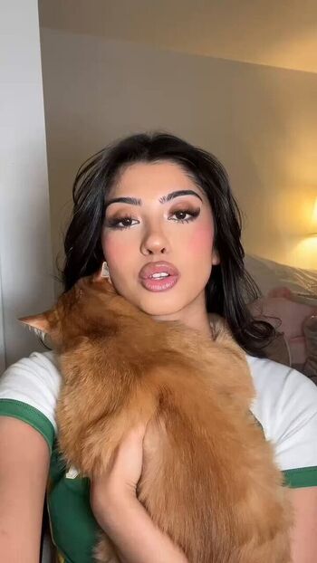 Full leaked Aliza shan private onlyfans photo