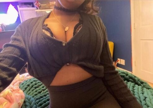 Full leaked Allielice private onlyfans photo