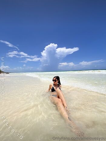 Full leaked Allielovesyou private onlyfans photo