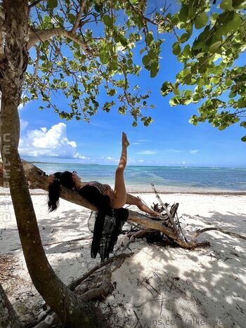 Full leaked Allielovesyou private onlyfans photo