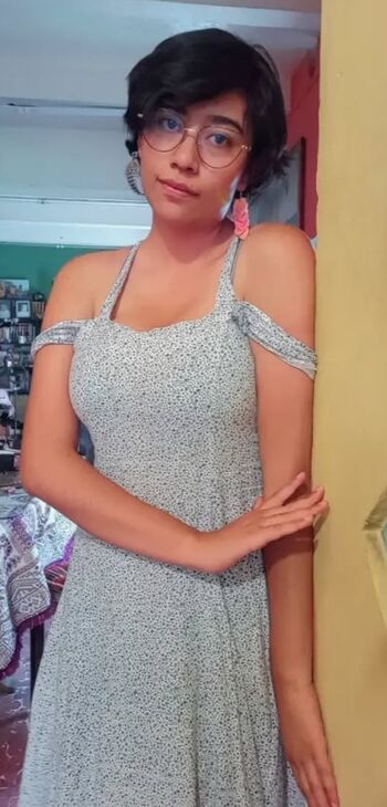 Full leaked Allisauria page private onlyfans photo