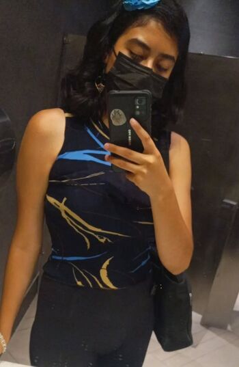 Full leaked Allisauria page private onlyfans photo