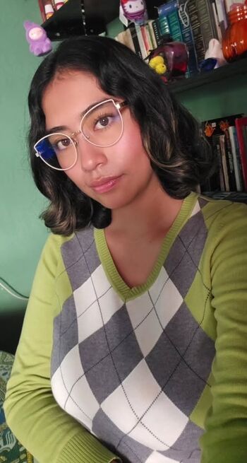 Full leaked Allisauria private onlyfans photo