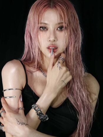 Full leaked Allissa shin private onlyfans photo