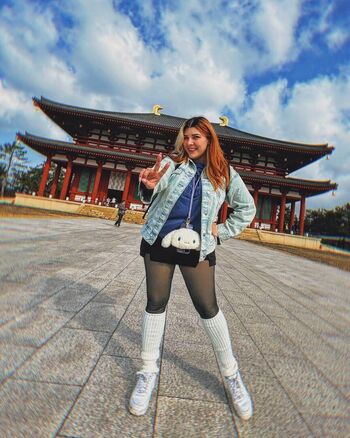 Full leaked Alluux private onlyfans photo