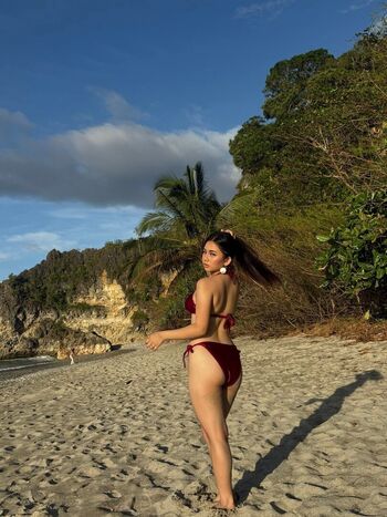 Full leaked Allysa amogues page private onlyfans photo