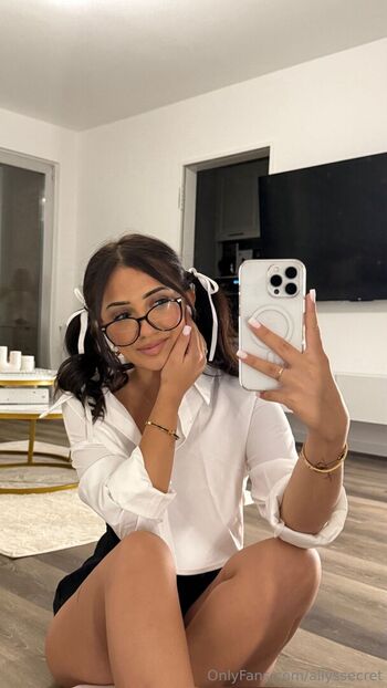 Full leaked Allyssecret private onlyfans photo