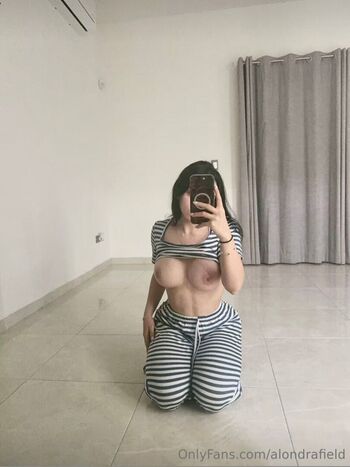 Full leaked Alondrafield private onlyfans photo