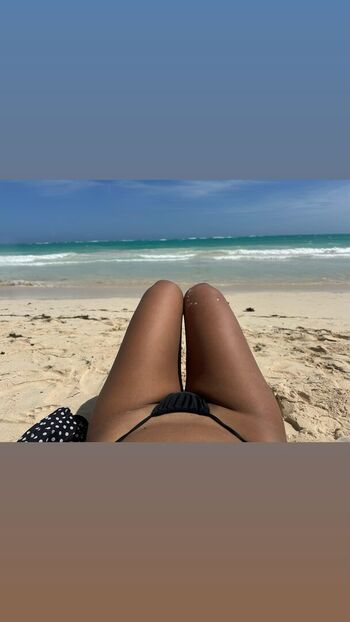 Full leaked Alondraquino page private onlyfans photo