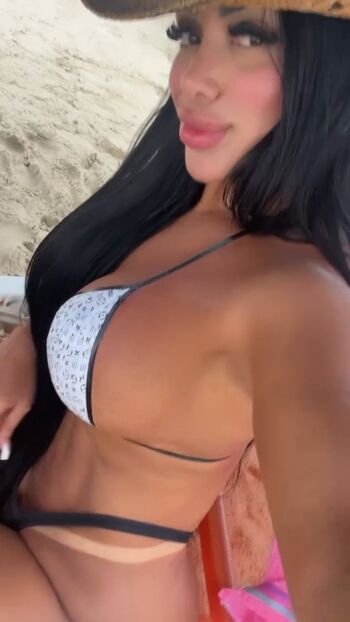 Full leaked Alorraynnemiranda private onlyfans photo