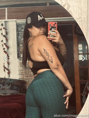 Full leaked Alua model page private onlyfans photo