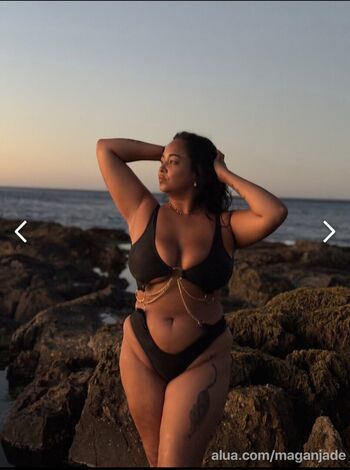 Full leaked Alua model page private onlyfans photo