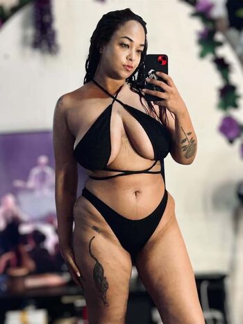 Full leaked Alua model private onlyfans photo