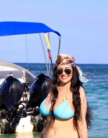 Full leaked Alyka lu private onlyfans photo