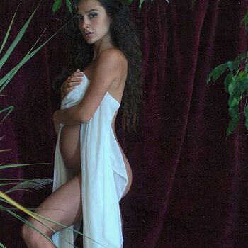 Full leaked Alyona ponomarenko private onlyfans photo