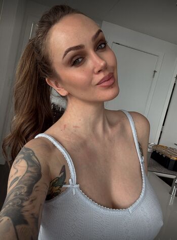 Full leaked Alyssa barbara private onlyfans photo