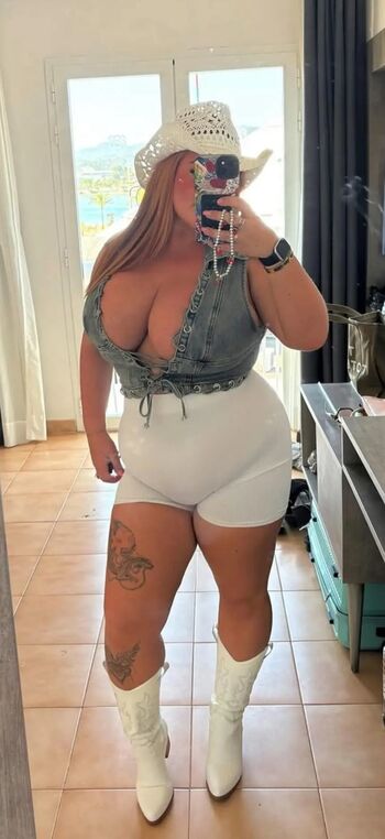 Full leaked Alyssa garbett private onlyfans photo