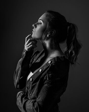 Full leaked Alyssa pallant private onlyfans photo