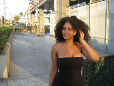 Full leaked Amara kioni private onlyfans photo