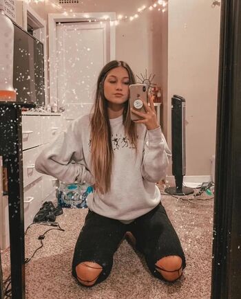 Full leaked Amateur girls page private onlyfans photo