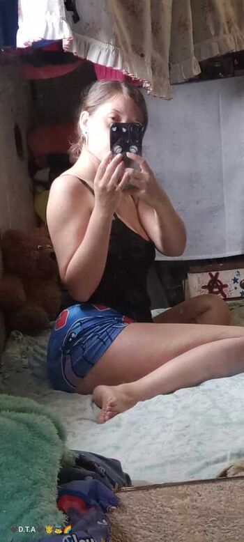 Full leaked Amateur girls private onlyfans photo