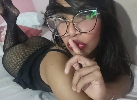 Full leaked Amateur girls page private onlyfans photo