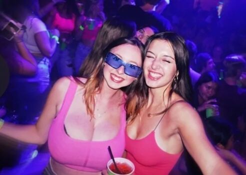 Full leaked Amazing and slim private onlyfans photo