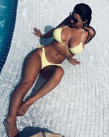 Full leaked Amber ajami  page private onlyfans photo