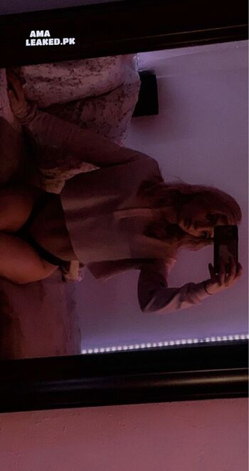 Full leaked Amber glenn page private onlyfans photo