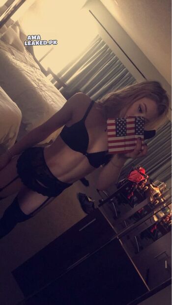 Full leaked Amber glenn private onlyfans photo