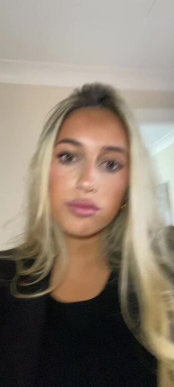 Full leaked Amber isabella private onlyfans photo